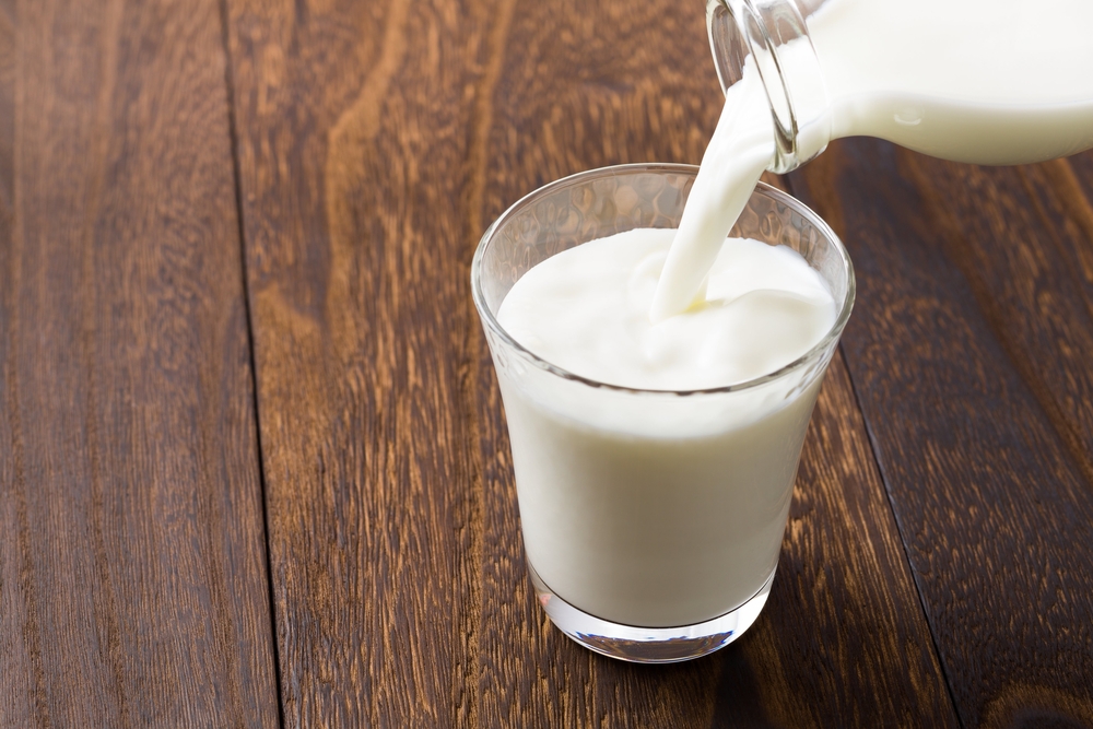 Польза молока для взрослого организма