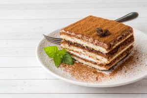 Тирамису: Классический итальянский десерт с маскарпоне и кофе