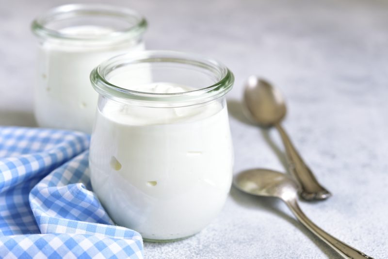 Йогурт в духовке: быстрый рецепт