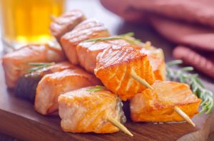 Рыбные шашлыки: рецепт приготовления