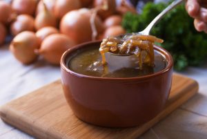 Луковый суп: классические рецепты