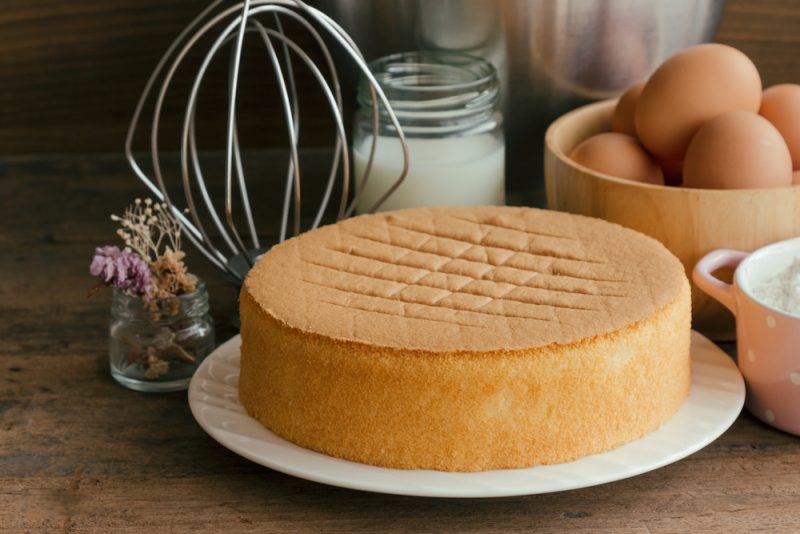 Как правильно приготовить бисквит: классический рецепт в духовке