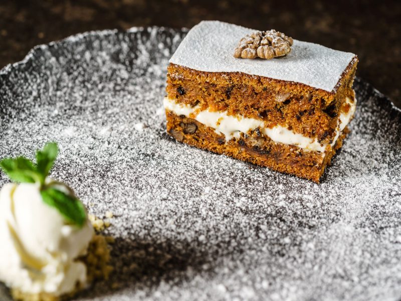 Carrot cake with prunes