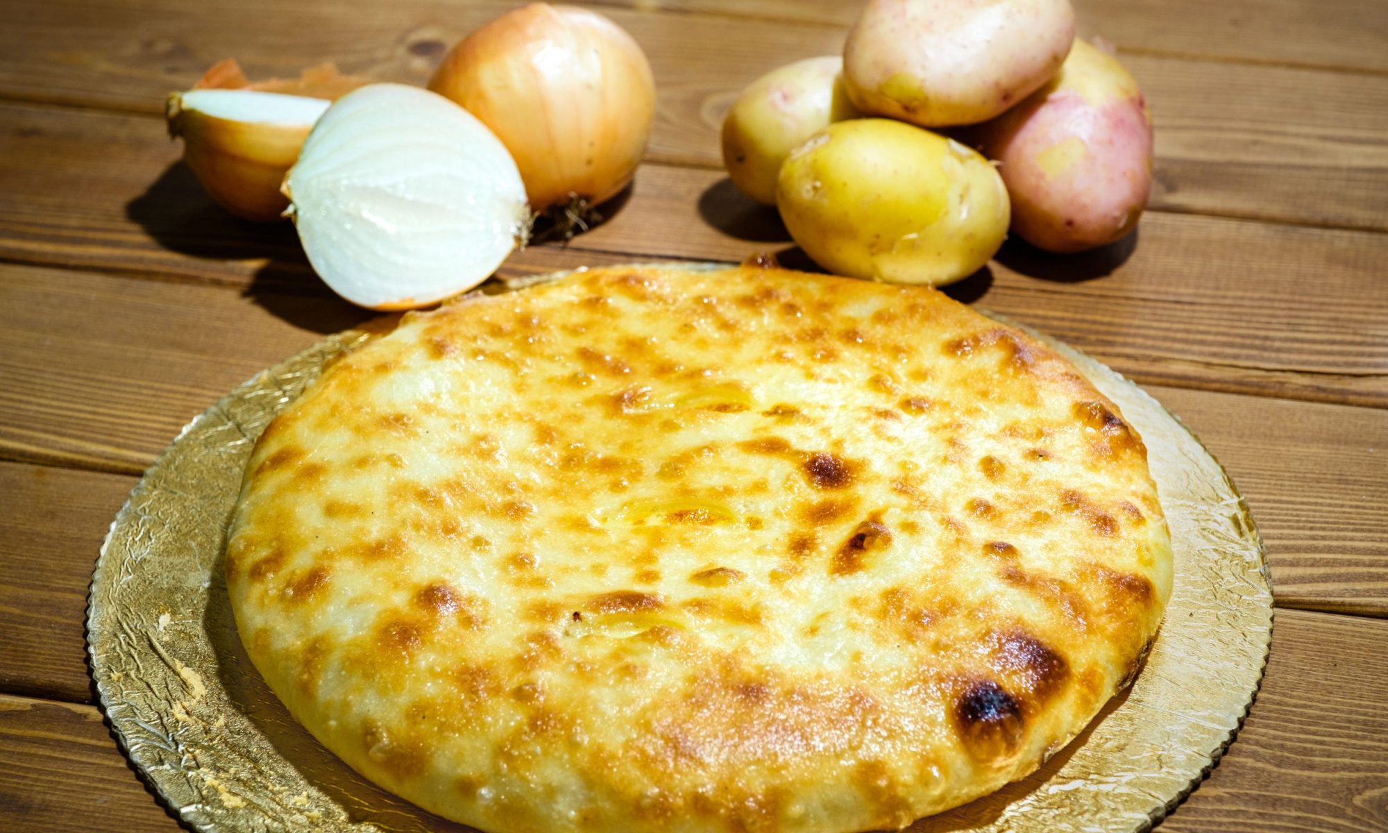 Картофельный пирог с ветчиной и сыром