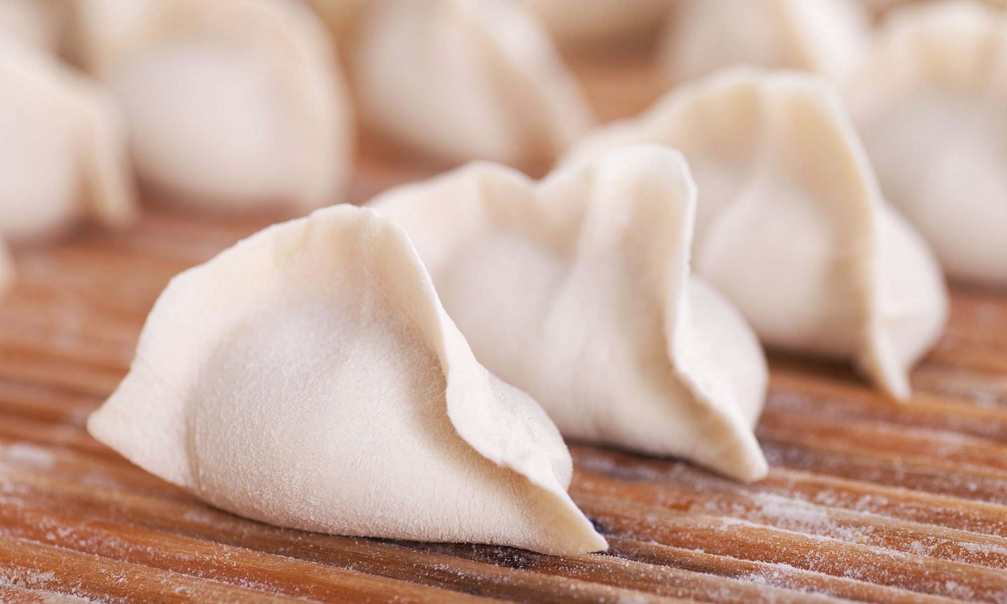 Дамплинги с креветками и курицей