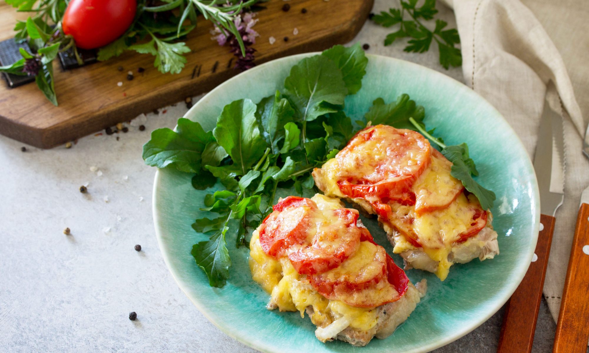 Оригинальный рецепт мяса по-купечески с грибами