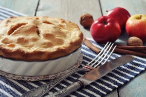 Простой рецепт постного пирога с яблоками