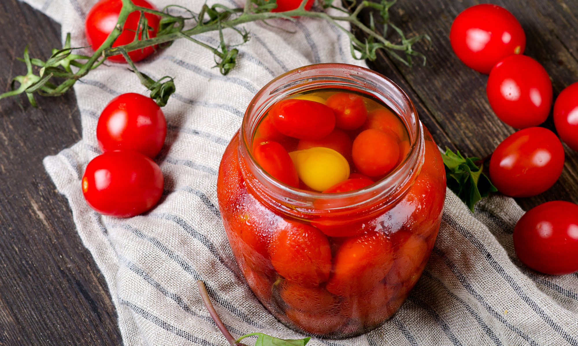 Сладкие помидоры на зиму: особенности приготовления