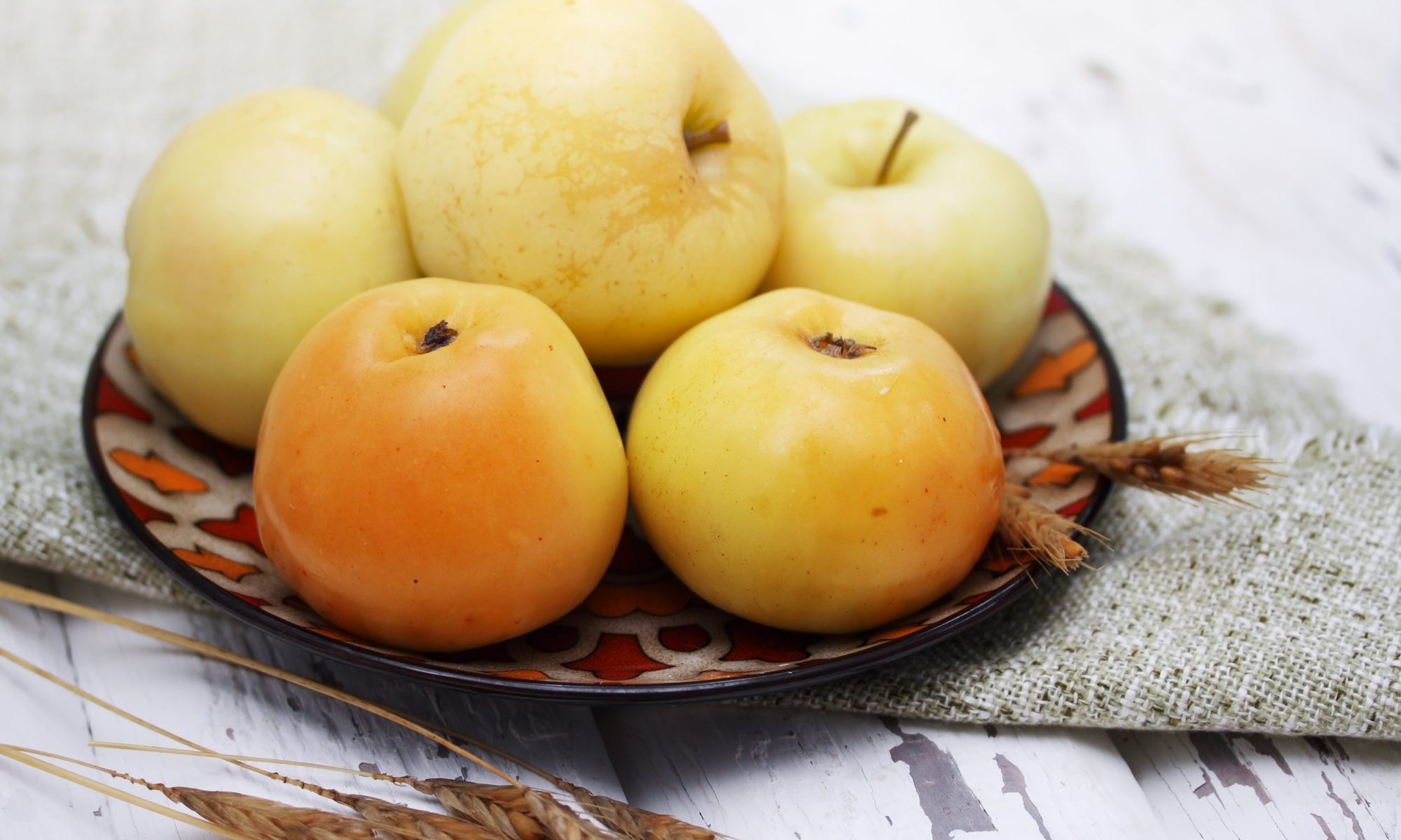 Моченые яблоки: простой рецепт