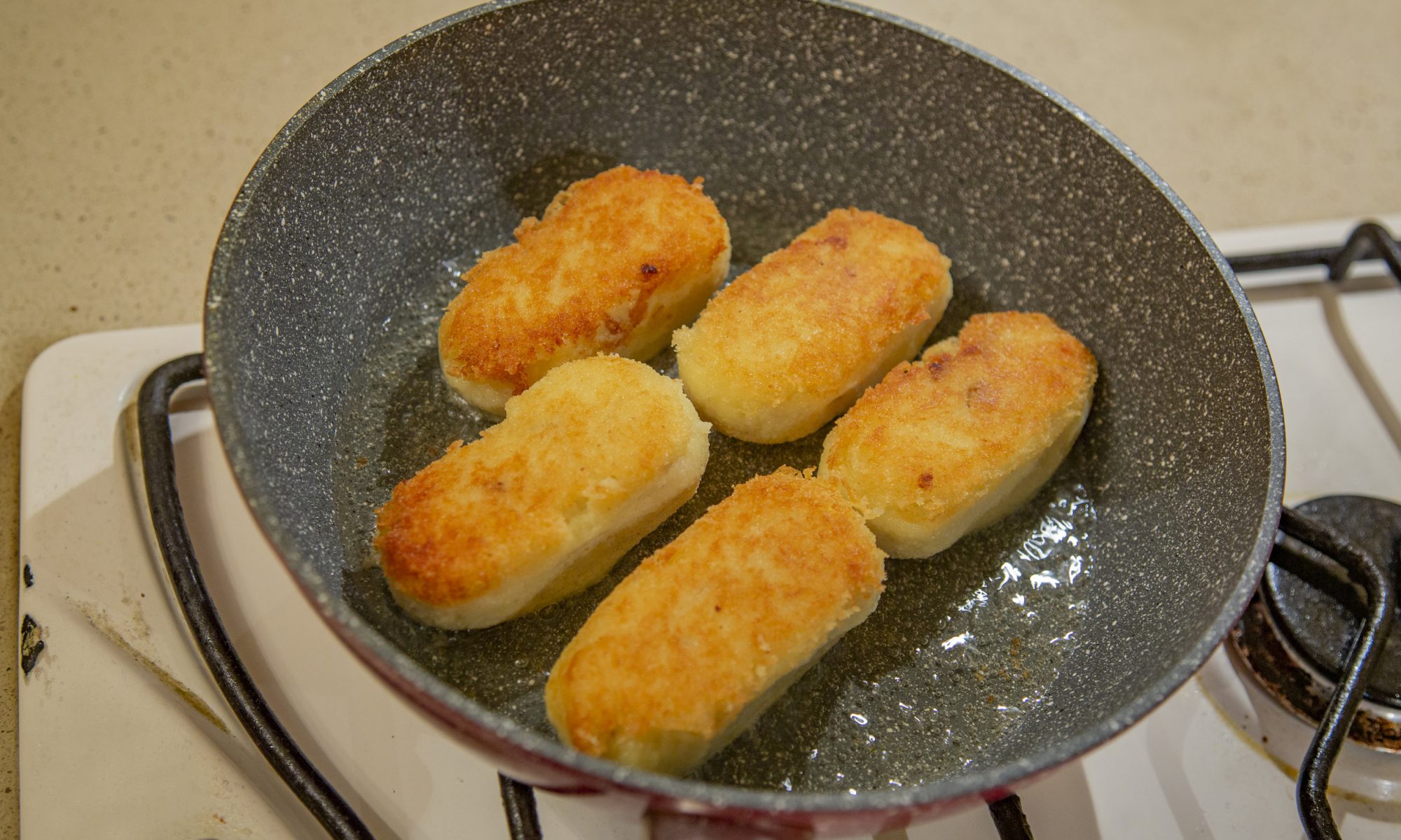 Картофельные зразы с грибами: рецепт приготовления и секреты