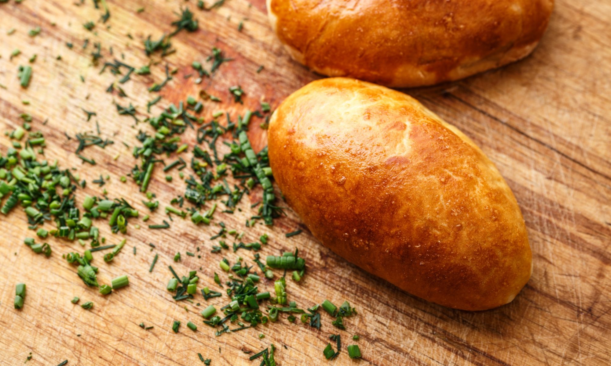 Постные трубочки с капустой и зеленью