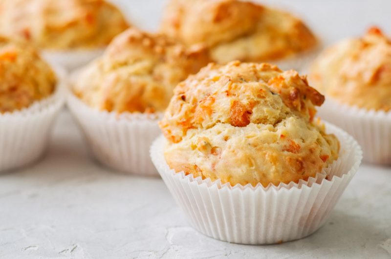 Маффины с беконом и сыром